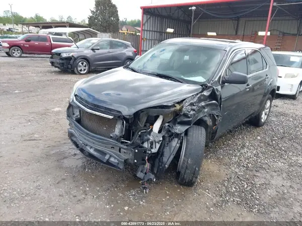2GNFLEEK0H6215879 2017 CHEVROLET EQUINOX - Image 2