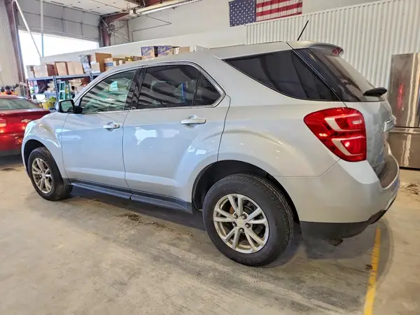 2GNFLEEK0H6336394 2017 CHEVROLET EQUINOX - Image 2