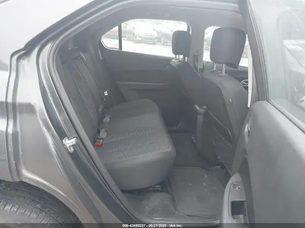 2GNFLEEK1H6263973 2017 CHEVROLET EQUINOX - Image 8