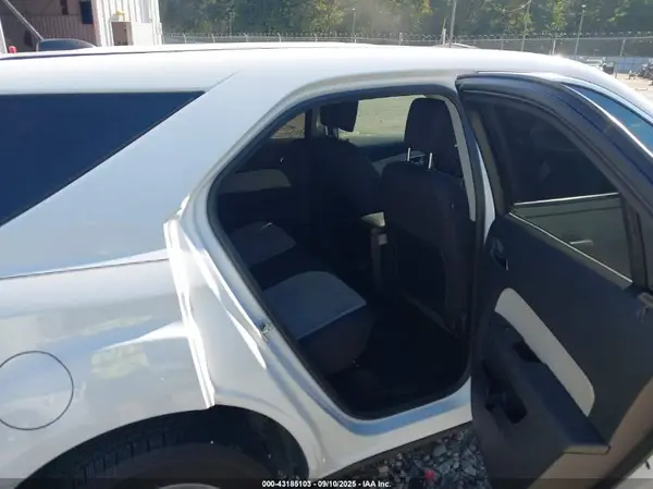 2GNFLEEK3H6185311 2017 CHEVROLET EQUINOX - Image 8