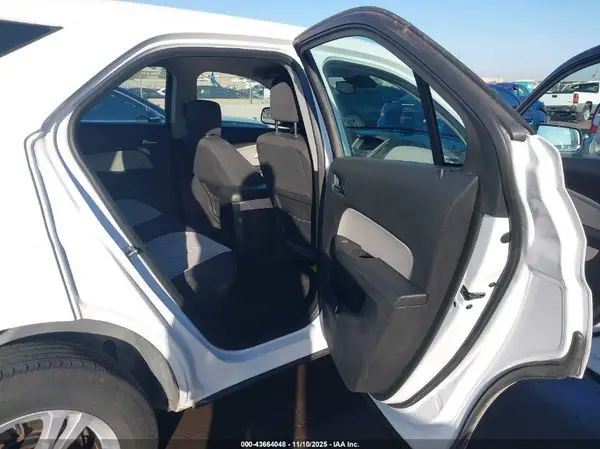 2GNFLEEK4G6239567 2016 CHEVROLET EQUINOX - Image 8