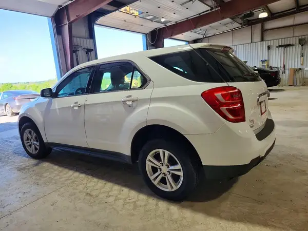2GNFLEEK5G6299230 2016 CHEVROLET EQUINOX - Image 2
