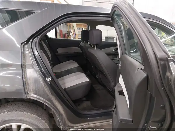 2GNFLEEK5H6240843 2017 CHEVROLET EQUINOX - Image 8