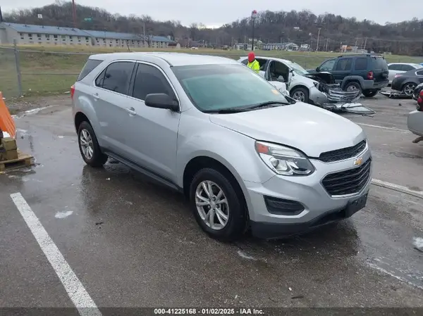 2GNFLEEK6H6271972 2017 CHEVROLET EQUINOX - Image 1