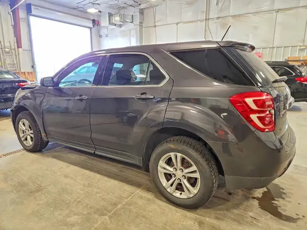 2GNFLEEK7G6257125 2016 CHEVROLET EQUINOX - Image 2