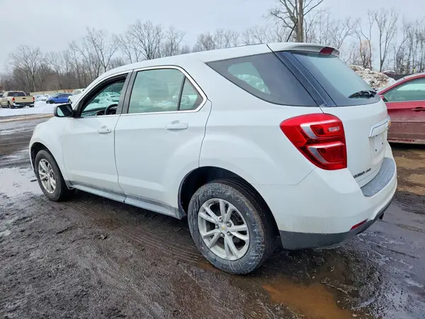 2GNFLEEK7H6241962 2017 CHEVROLET EQUINOX - Image 2