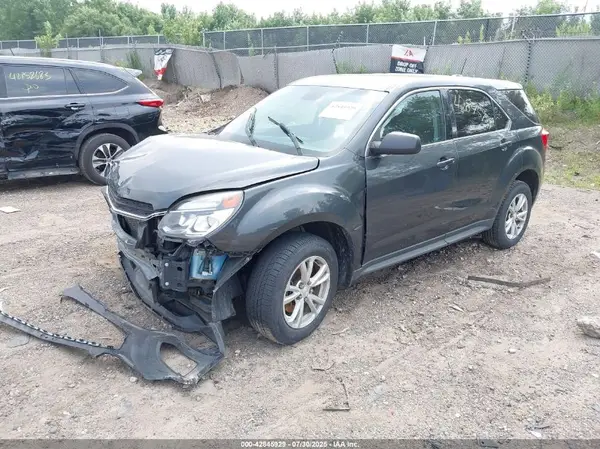 2GNFLEEKXH6337200 2017 CHEVROLET EQUINOX - Image 2