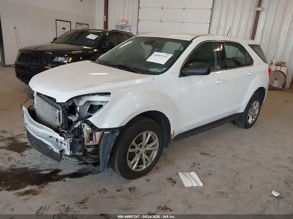 2GNFLEEKXH6347869 2017 CHEVROLET EQUINOX - Image 2