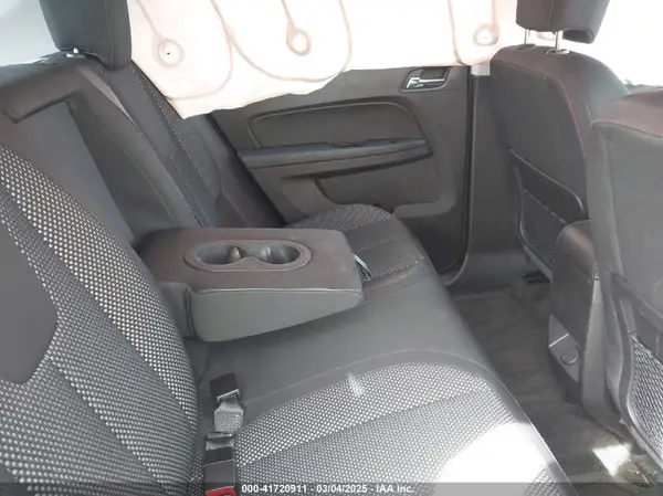 2GNFLFE31H6130256 2017 CHEVROLET EQUINOX - Image 8