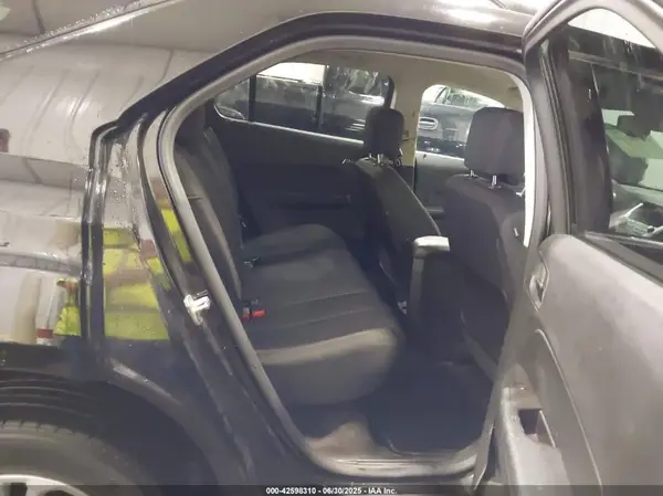 2GNFLFE32G6277815 2016 CHEVROLET EQUINOX - Image 8
