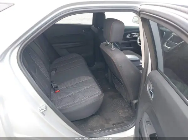 2GNFLFE33H6181824 2017 CHEVROLET EQUINOX - Image 8