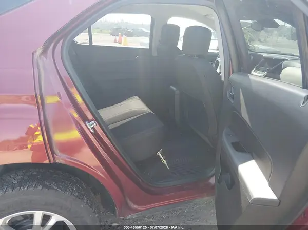 2GNFLFE33H6247885 2017 CHEVROLET EQUINOX - Image 8