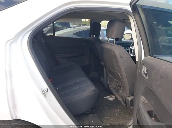 2GNFLFE33H6306806 2017 CHEVROLET EQUINOX - Image 8