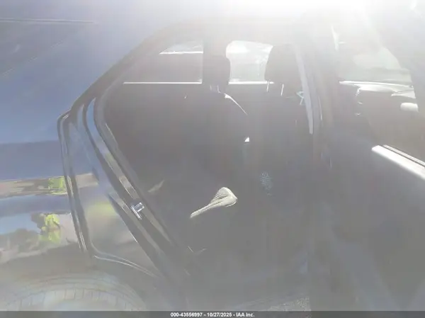 2GNFLFE35H6251937 2017 CHEVROLET EQUINOX - Image 8