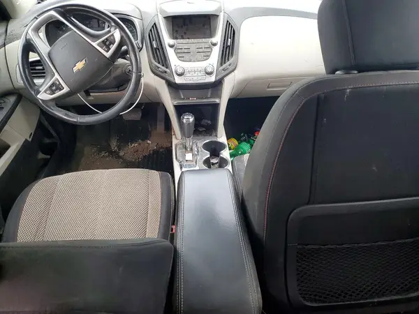 2GNFLFE3XH6301621 2017 CHEVROLET EQUINOX - Image 8