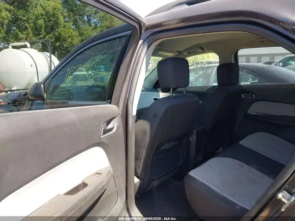 2GNFLFEK0G6109890 2016 CHEVROLET EQUINOX - Image 8