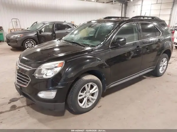 2GNFLFEK0H6139814 2017 CHEVROLET EQUINOX - Image 2