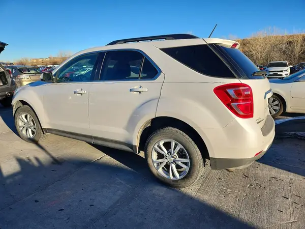 2GNFLFEK0H6286666 2017 CHEVROLET EQUINOX - Image 2