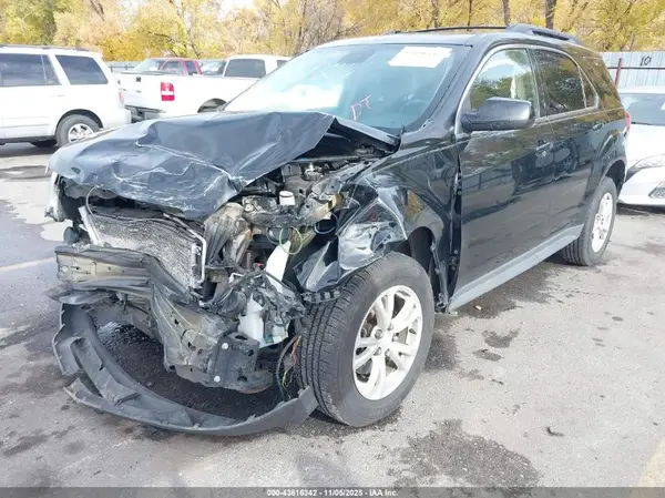 2GNFLFEK0H6320699 2017 CHEVROLET EQUINOX - Image 2