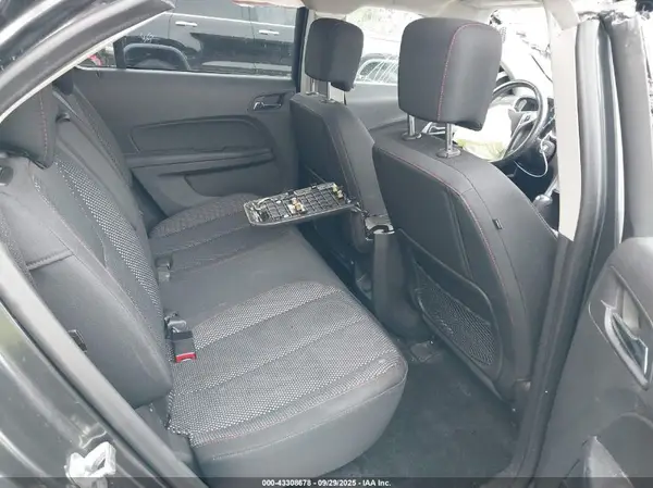 2GNFLFEK1H6145900 2017 CHEVROLET EQUINOX - Image 8