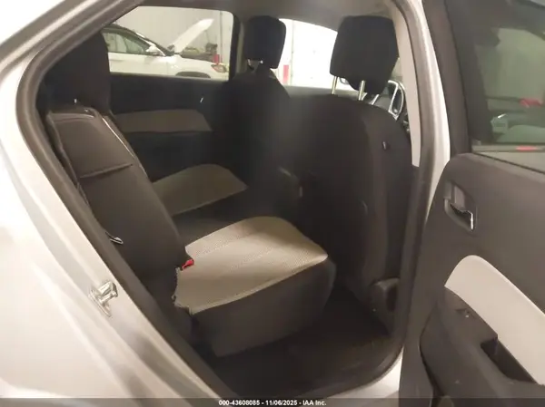 2GNFLFEK1H6167301 2017 CHEVROLET EQUINOX - Image 8