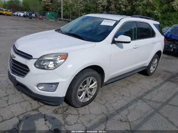 2GNFLFEK1H6215590 2017 CHEVROLET EQUINOX - Image 2