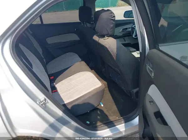 2GNFLFEK1H6270380 2017 CHEVROLET EQUINOX - Image 8