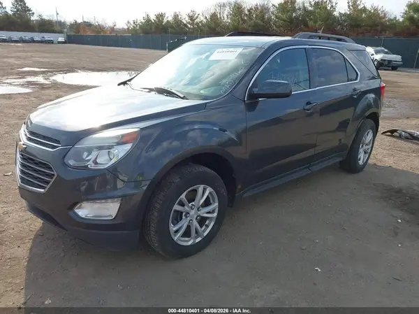 2GNFLFEK1H6296798 2017 CHEVROLET EQUINOX - Image 2
