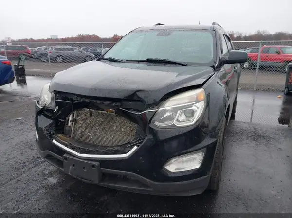 2GNFLFEK1H6304334 2017 CHEVROLET EQUINOX - Image 2