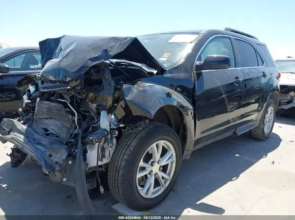 2GNFLFEK1H6339276 2017 CHEVROLET EQUINOX - Image 2