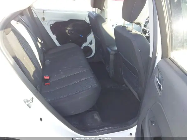 2GNFLFEK2G6229903 2016 CHEVROLET EQUINOX - Image 8