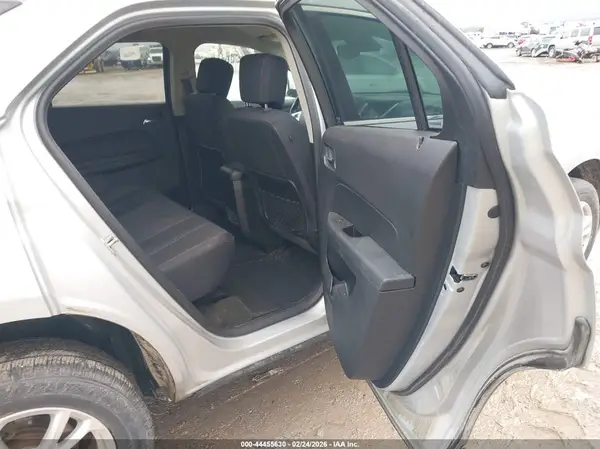 2GNFLFEK2H6228588 2017 CHEVROLET EQUINOX - Image 8