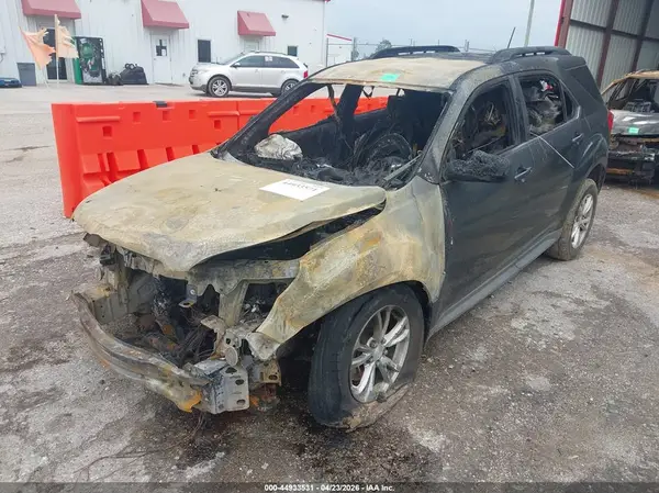 2GNFLFEK2H6282442 2017 CHEVROLET EQUINOX - Image 2