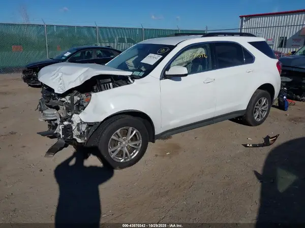 2GNFLFEK2H6309266 2017 CHEVROLET EQUINOX - Image 2