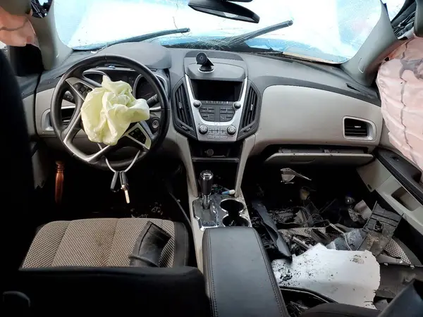 2GNFLFEK2H6328805 2017 CHEVROLET EQUINOX - Image 8