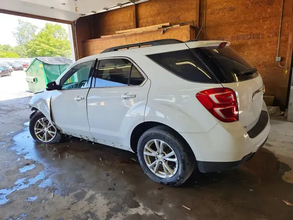 2GNFLFEK3G6285235 2016 CHEVROLET EQUINOX - Image 2