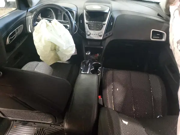 2GNFLFEK3H6174685 2017 CHEVROLET EQUINOX - Image 8