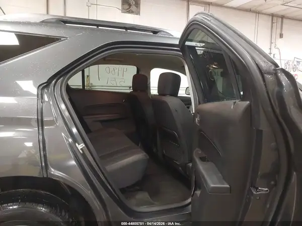 2GNFLFEK3H6236313 2017 CHEVROLET EQUINOX - Image 8