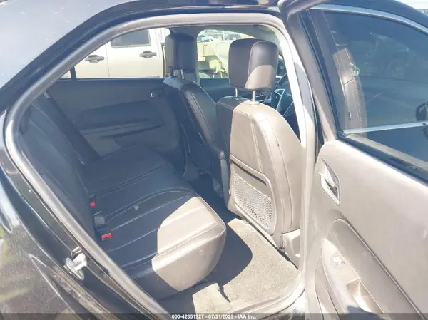 2GNFLFEK3H6261714 2017 CHEVROLET EQUINOX - Image 8
