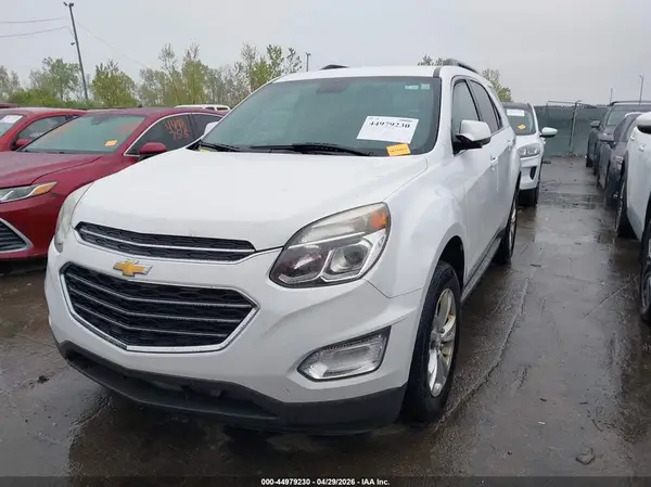2GNFLFEK3H6303055 2017 CHEVROLET EQUINOX - Image 2