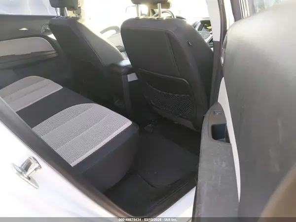 2GNFLFEK3H6350490 2017 CHEVROLET EQUINOX - Image 8