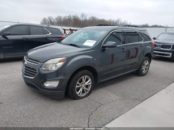 2GNFLFEK5H6160481 2017 CHEVROLET EQUINOX - Image 2