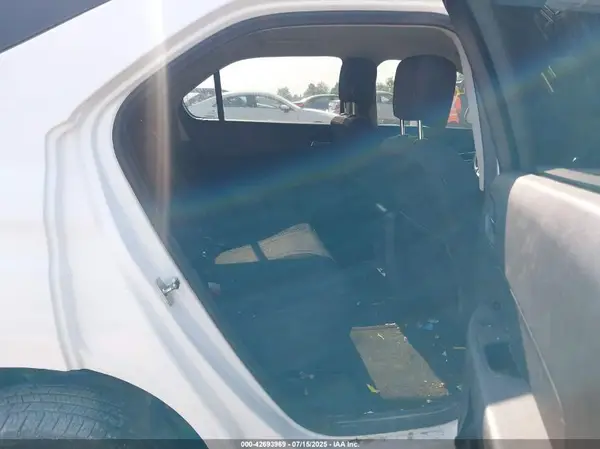 2GNFLFEK5H6172565 2017 CHEVROLET EQUINOX - Image 8