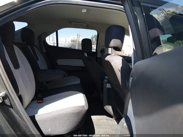 2GNFLFEK5H6262489 2017 CHEVROLET EQUINOX - Image 8