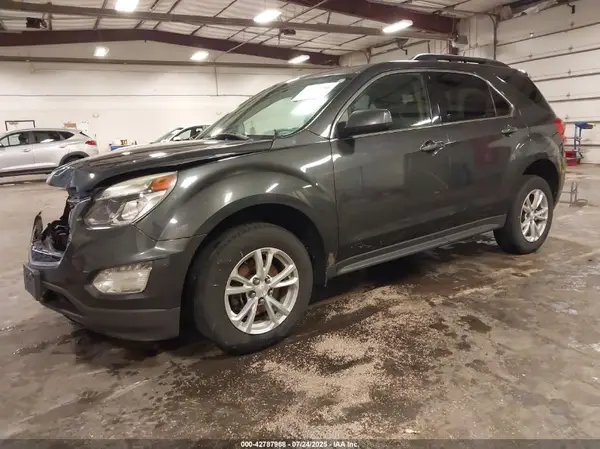 2GNFLFEK6H6189715 2017 CHEVROLET EQUINOX - Image 2