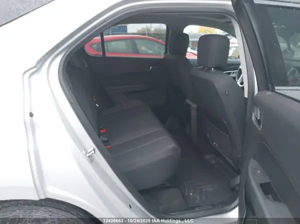 2GNFLFEK6H6240226 2017 CHEVROLET EQUINOX - Image 8