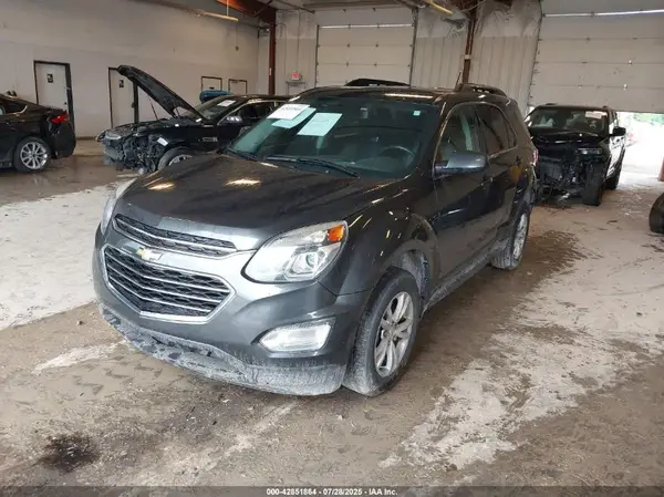 2GNFLFEK6H6263909 2017 CHEVROLET EQUINOX - Image 2