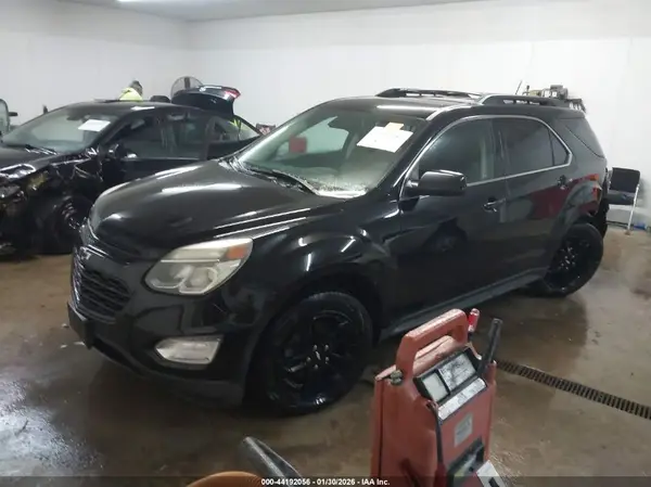 2GNFLFEK6H6268575 2017 CHEVROLET EQUINOX - Image 2