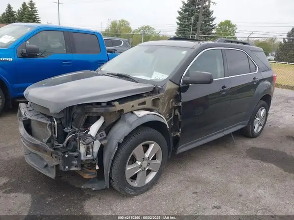 2GNFLFEK6H6299101 2017 CHEVROLET EQUINOX - Image 2
