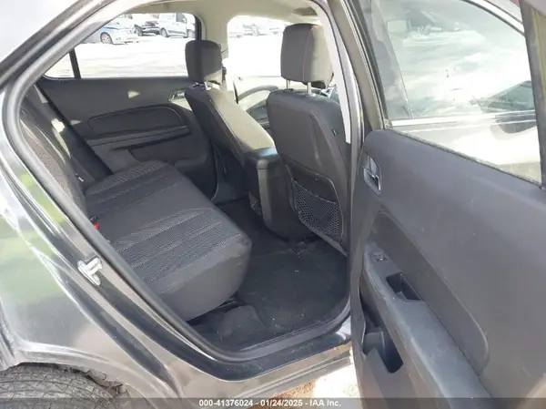 2GNFLFEK6H6304961 2017 CHEVROLET EQUINOX - Image 8